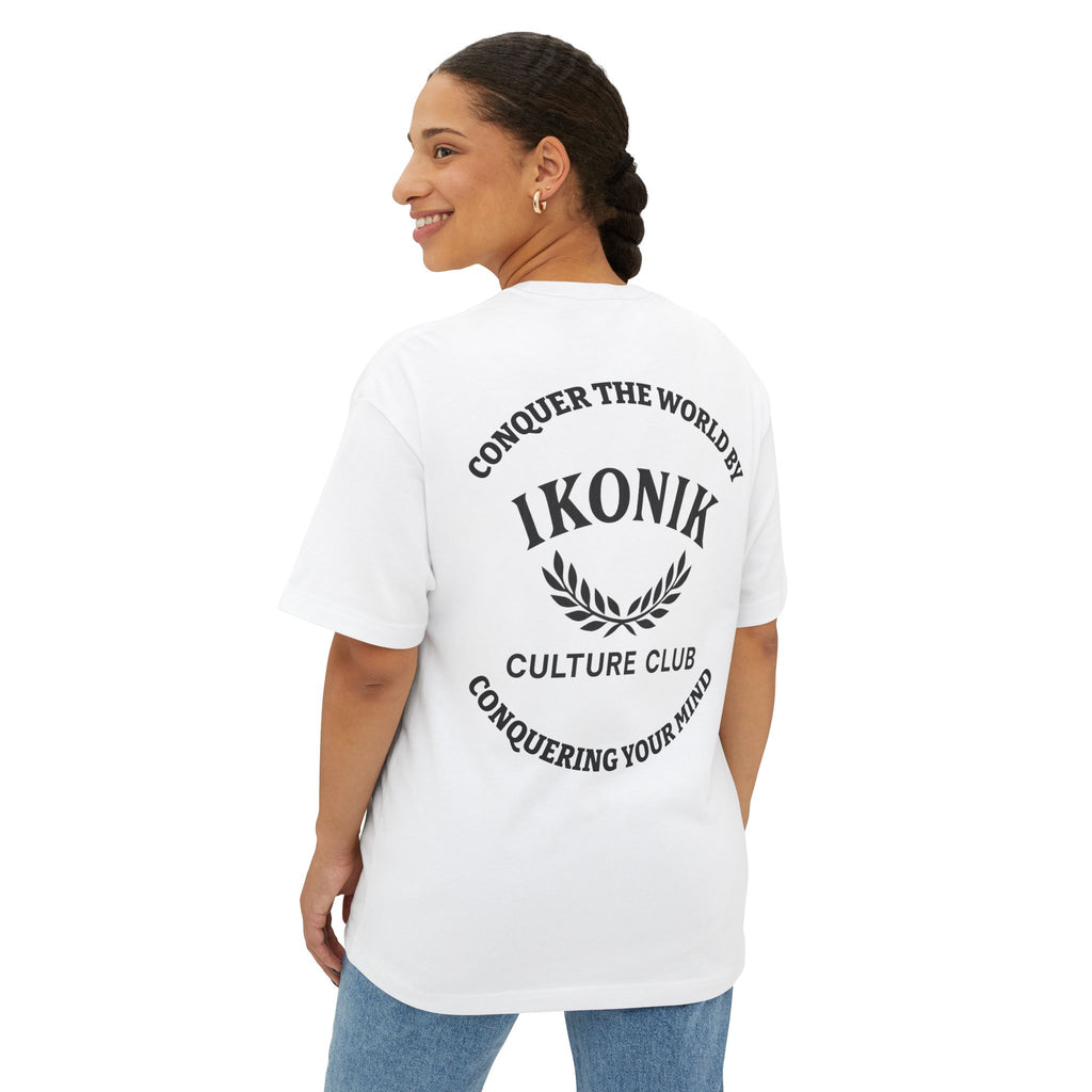 CONQUER THE WORLD | UNISEX OVERSIZED TEE